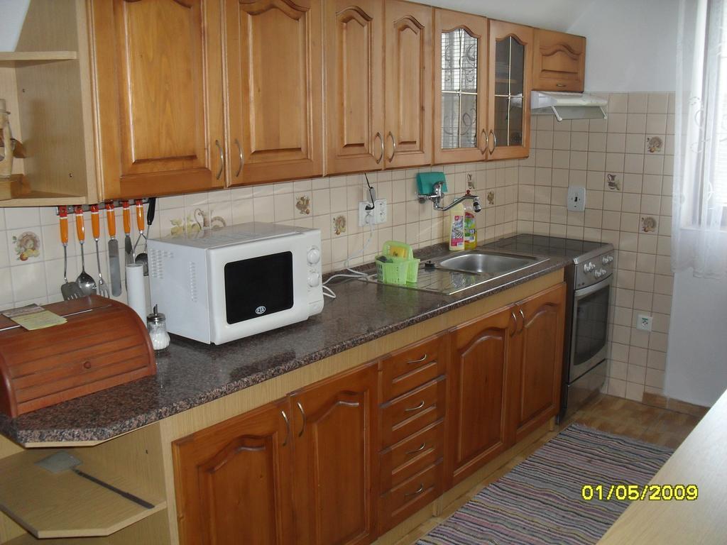 Penzion U Peta Hrustin Exterior foto